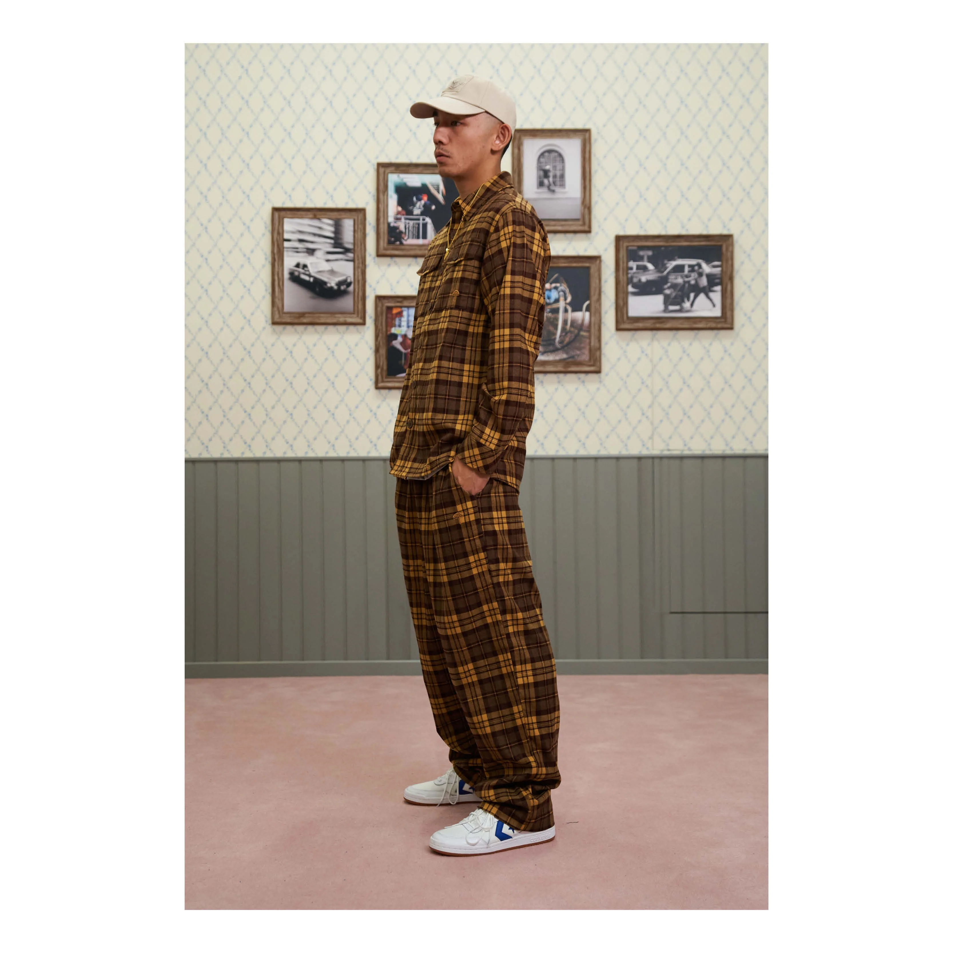 FLANER LS SHIRT BROWN - Image 9