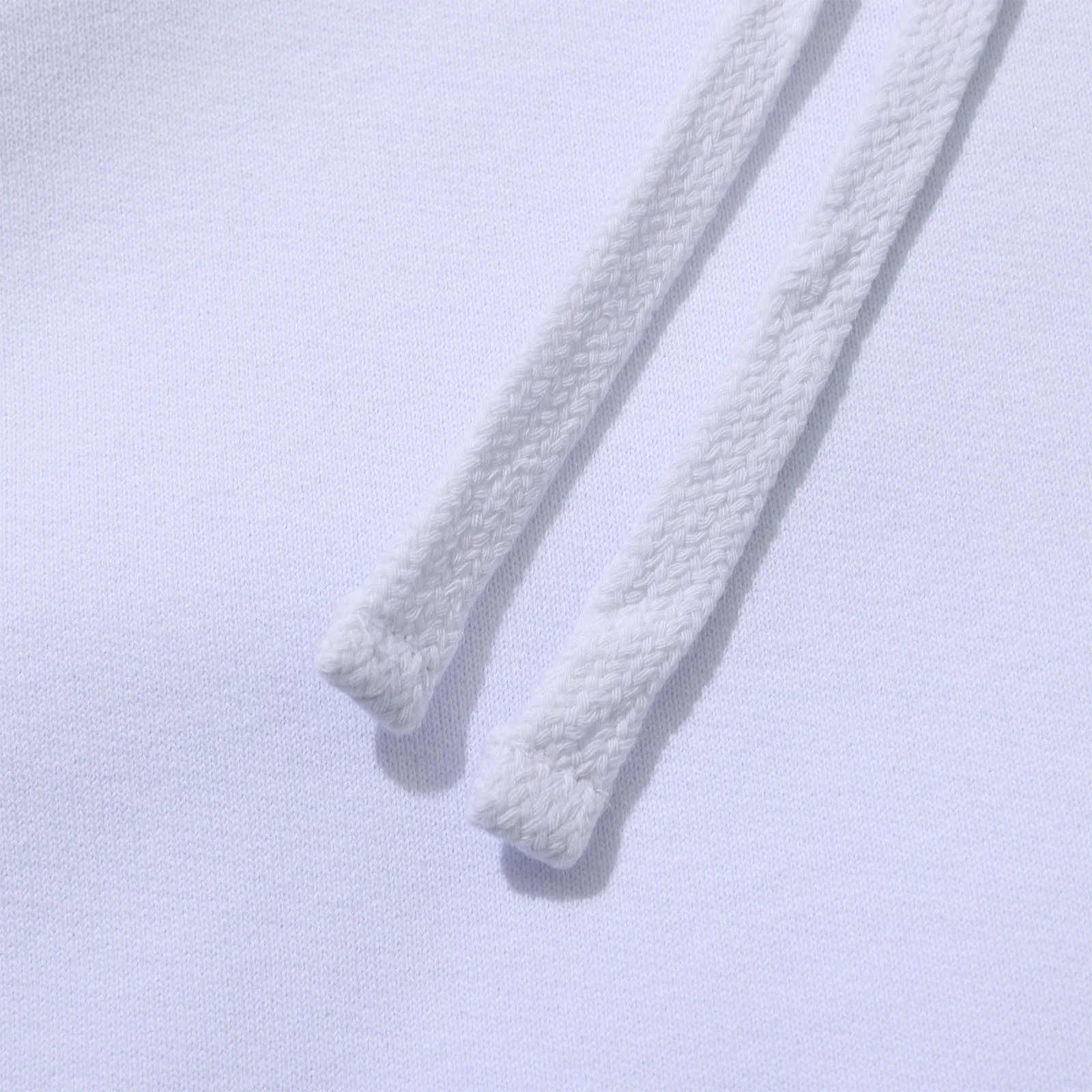 UMB HOODIE  WHITE - Image 4